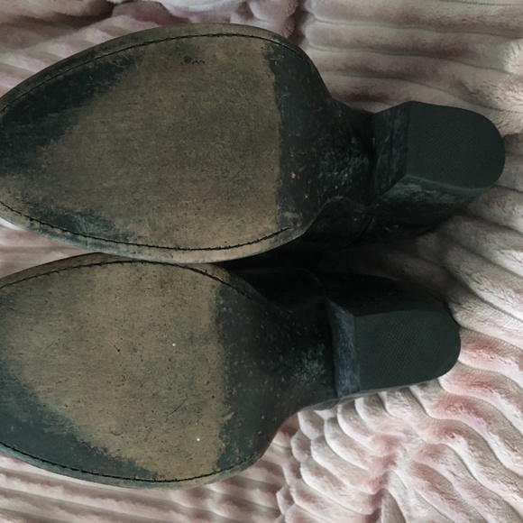 Lucchese distressed leather boots - Picture 9 of 12